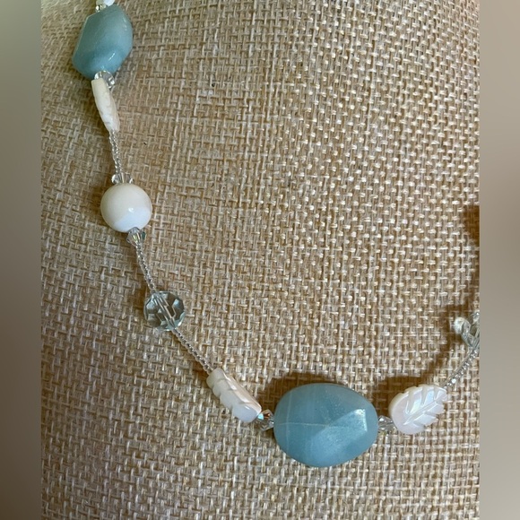 Elegant Amazonite and Carved White Beaded Necklace - Picture 3 of 9